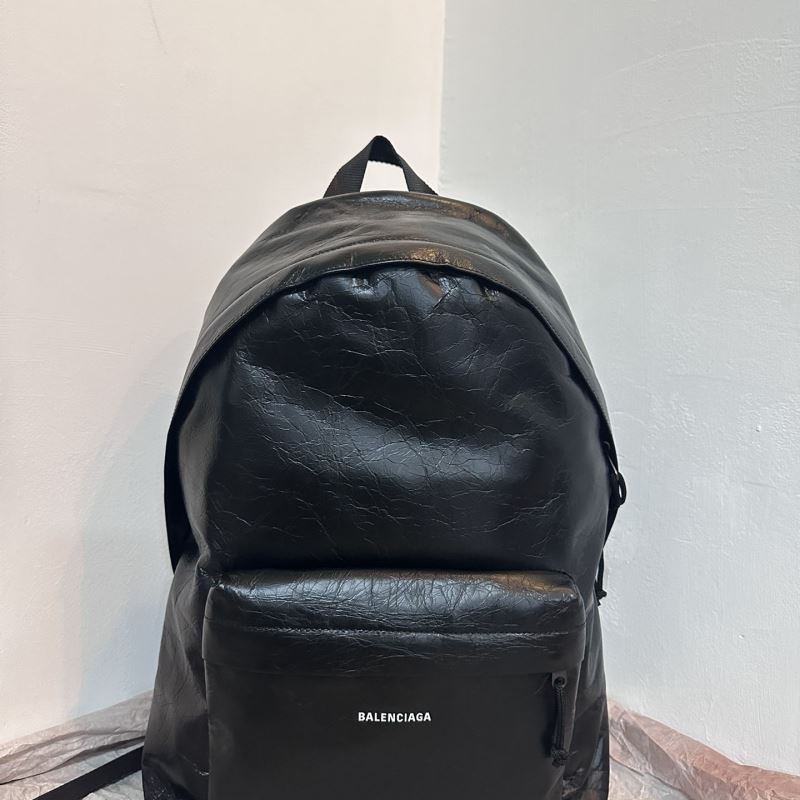 Ba*len*cia*ga backpacks
